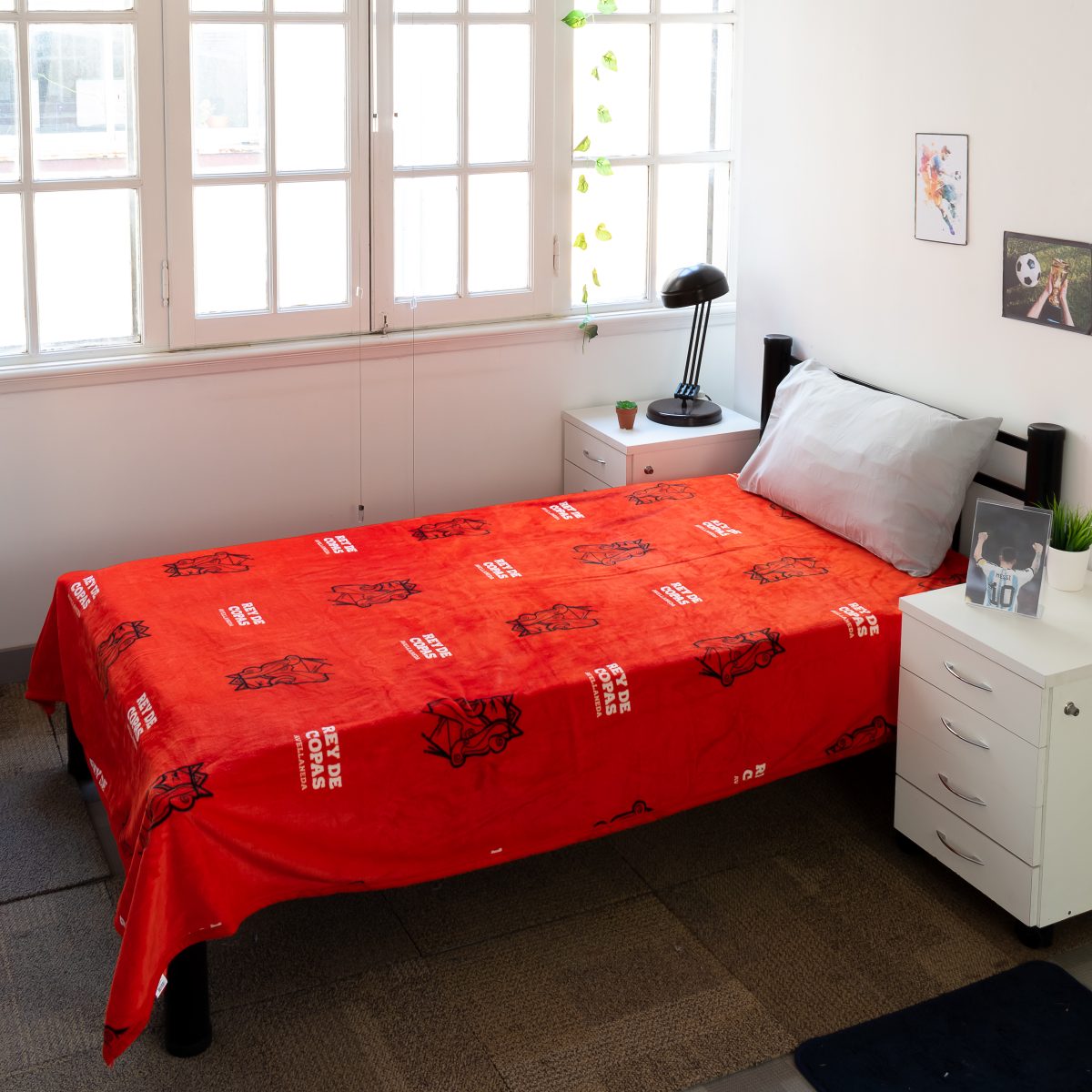 Frazada Flannel Independiente Twin Size 160X240Cm Con Funda - Imagen 1