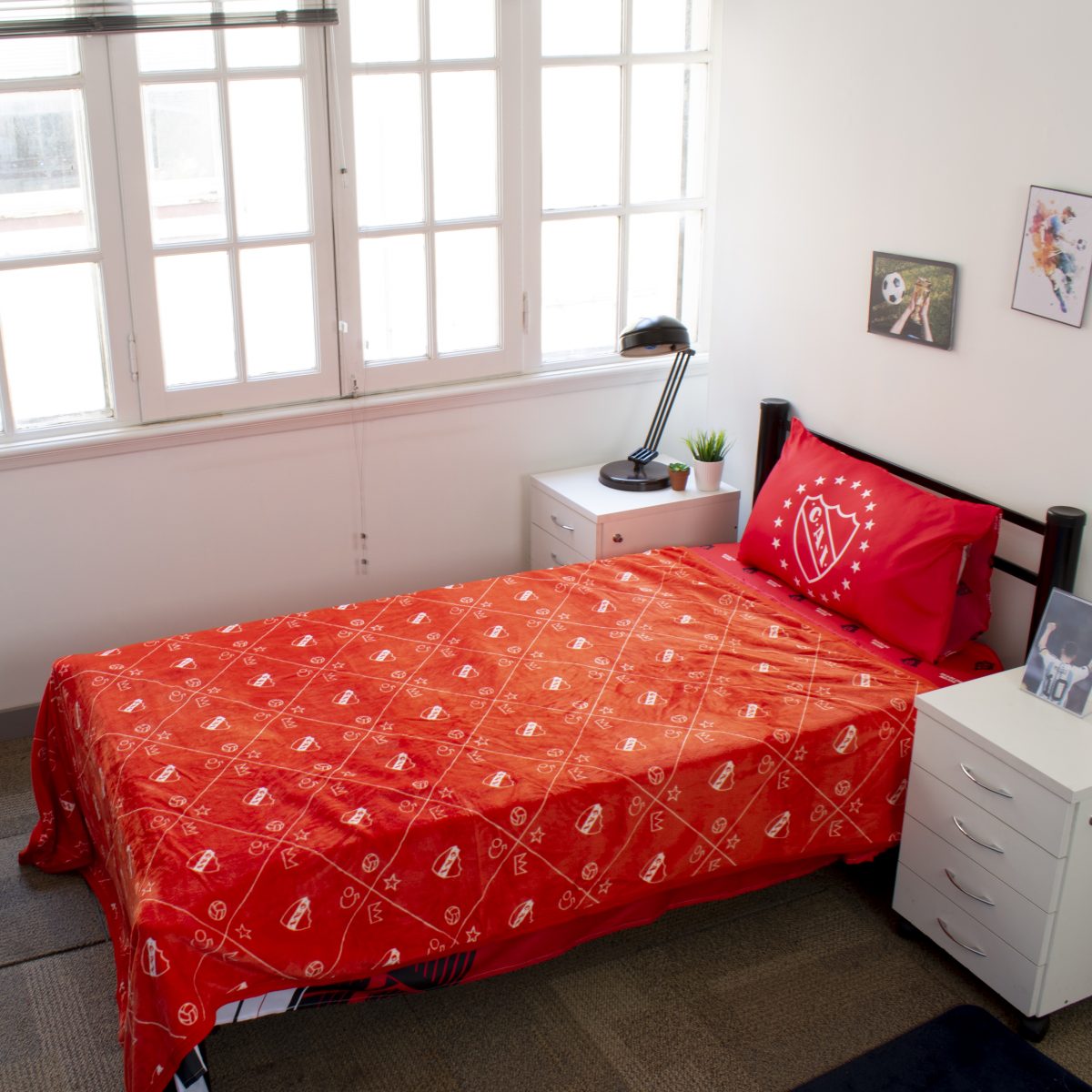 Frazada Flannel Independiente Twin Size 160X240Cm Con Funda - Imagen 1