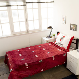 Frazada Flannel River Plate Twin Size 160X240Cm Con Funda