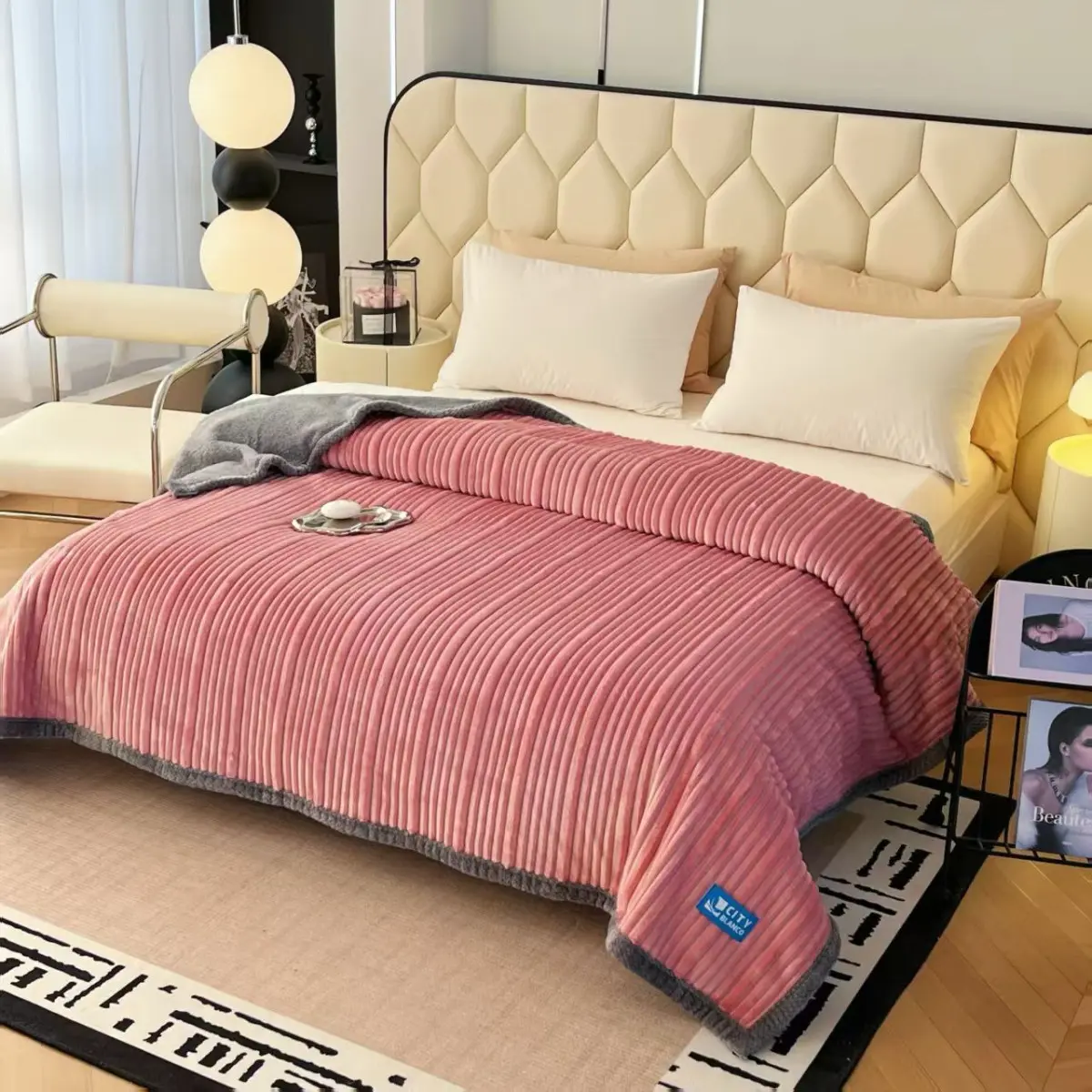 Frazada Rayada Flannel Con Interior De Corderito - Twin Size - Imagen 2