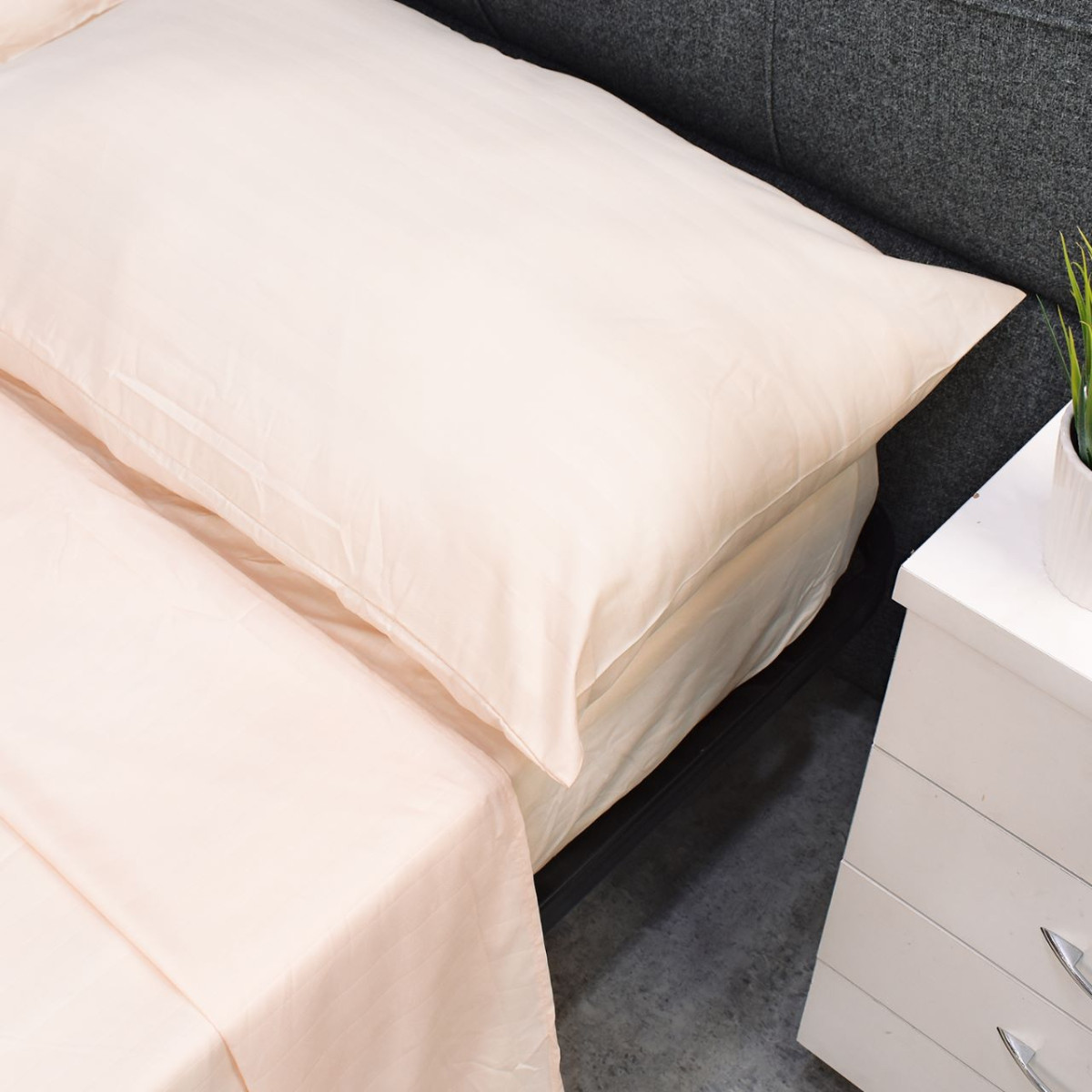 Juego De Sábanas Premium 120 Gramos (Queen Size) - Imagen 1